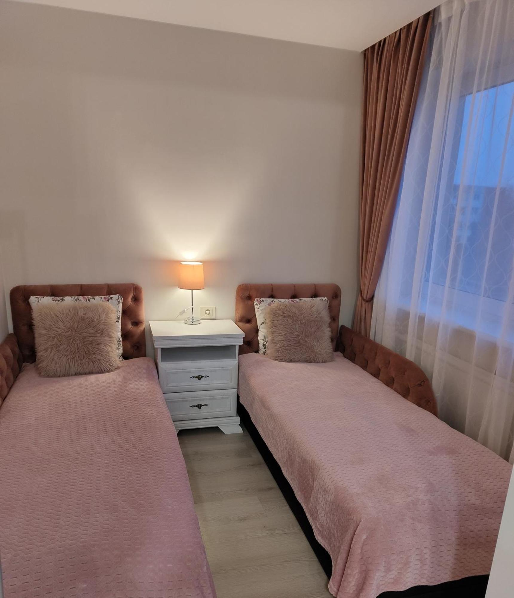A. G. Central Apartaments Šiauliai Exteriör bild